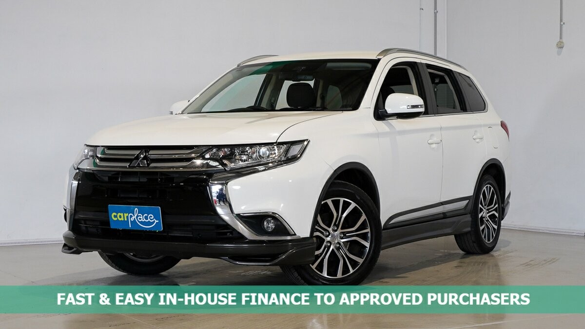 Mitsubishi Outlander image 1