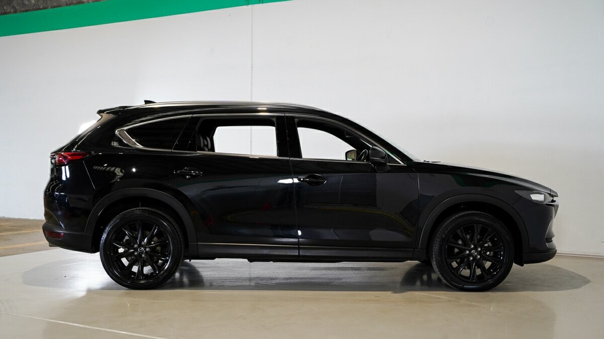 Mazda Cx-8 image 3