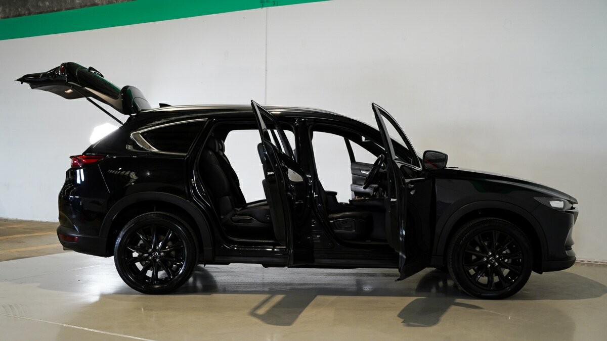 Mazda Cx-8 image 4