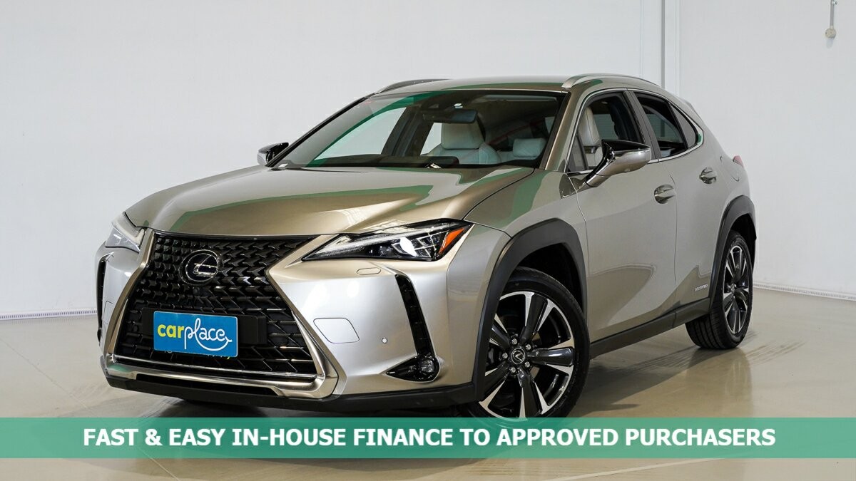 Lexus Ux image 1