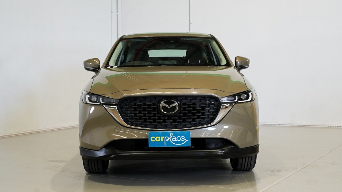 Mazda Cx-5 image 2