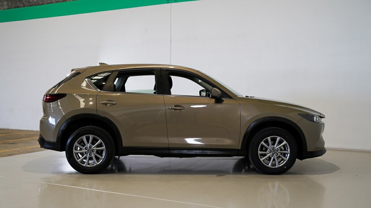 Mazda Cx-5 image 3