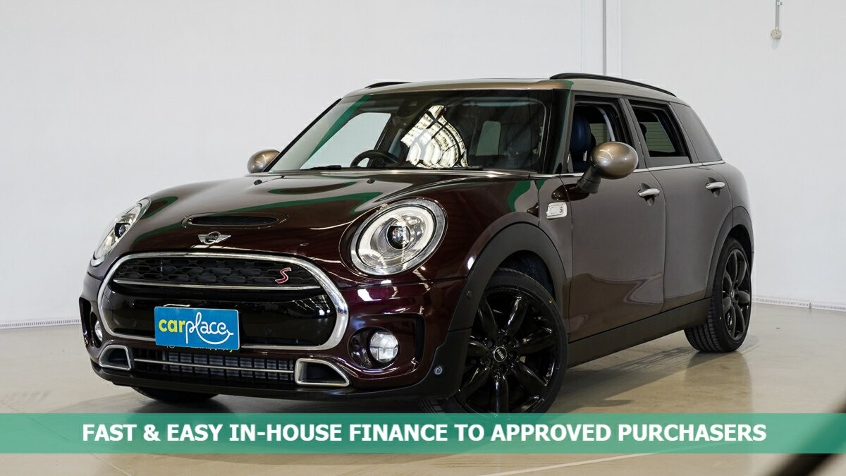 Mini Clubman image 1