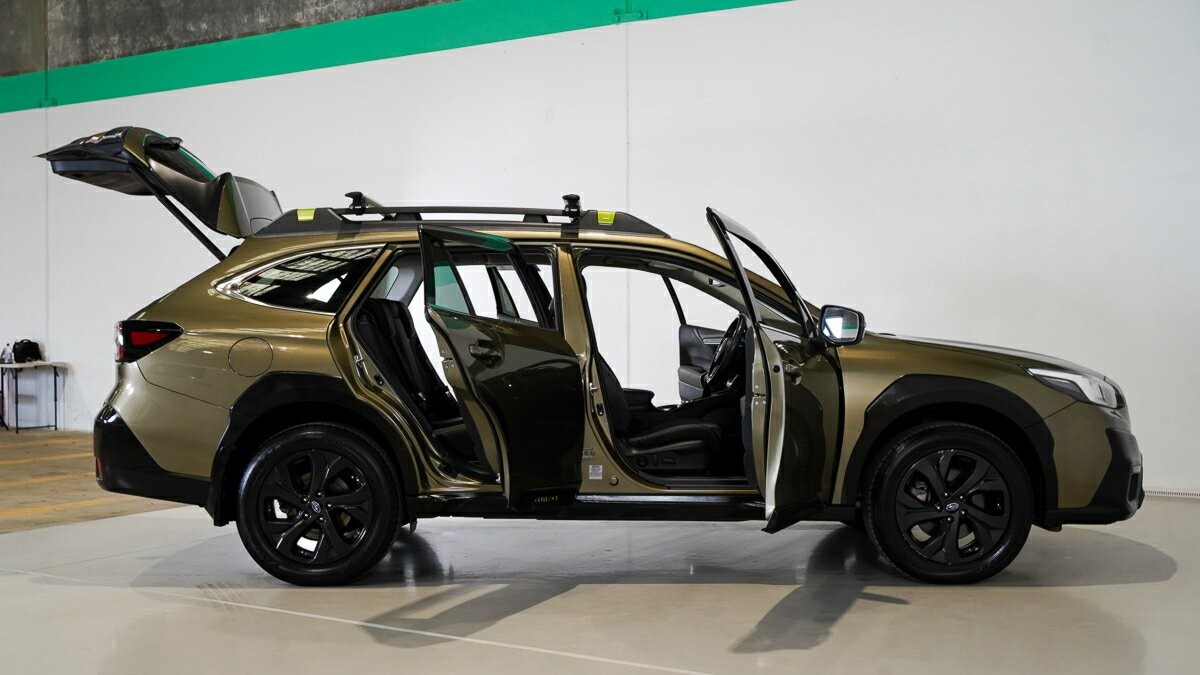Subaru Outback image 4