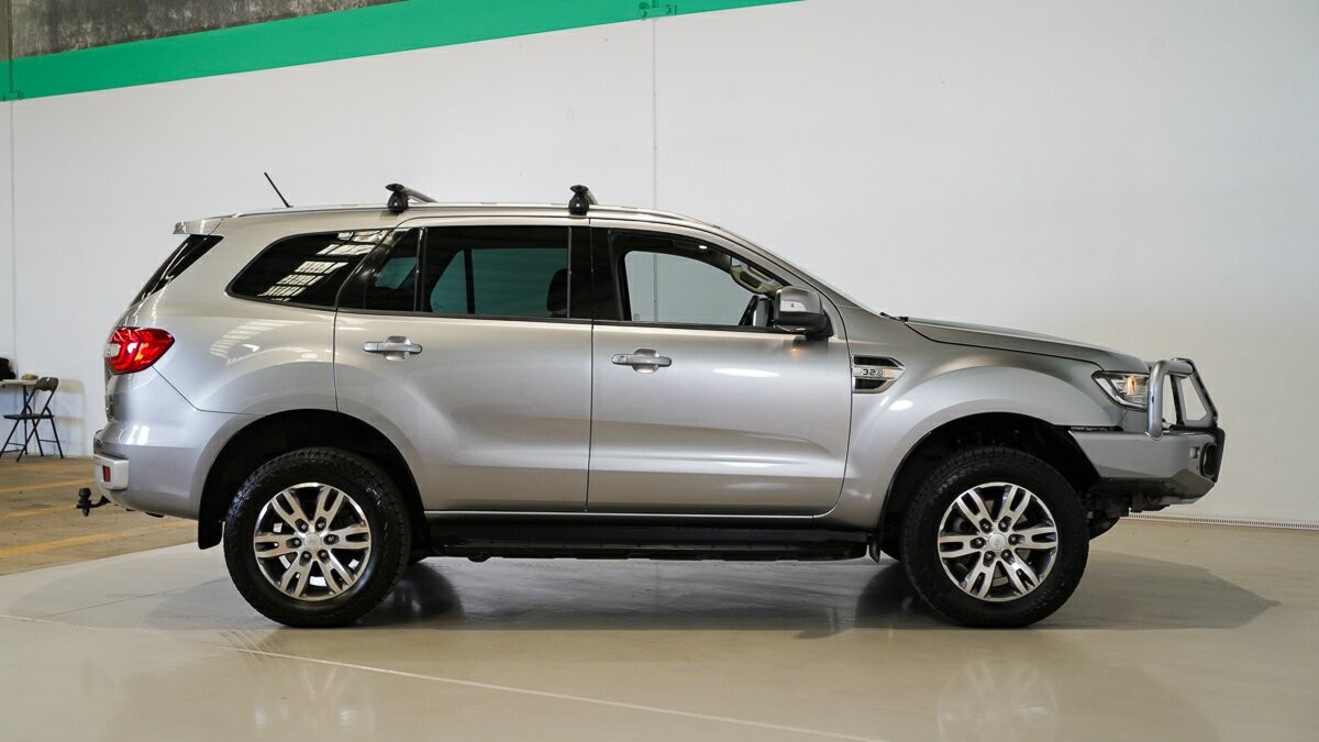 Ford Everest image 3