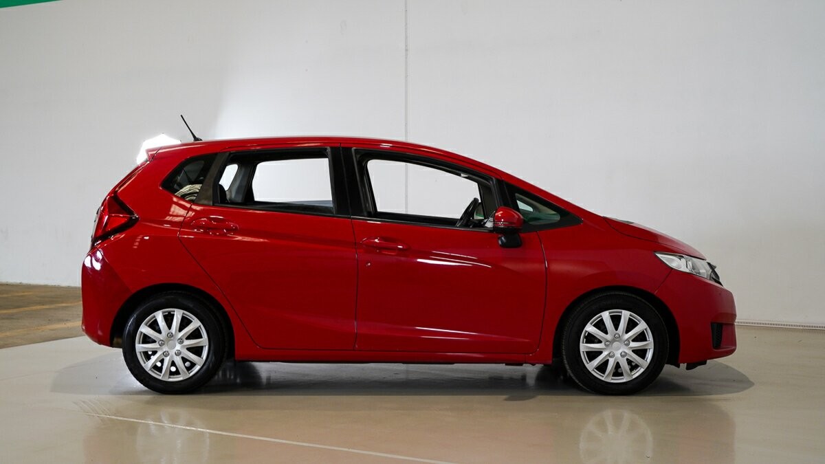 Honda Jazz image 3