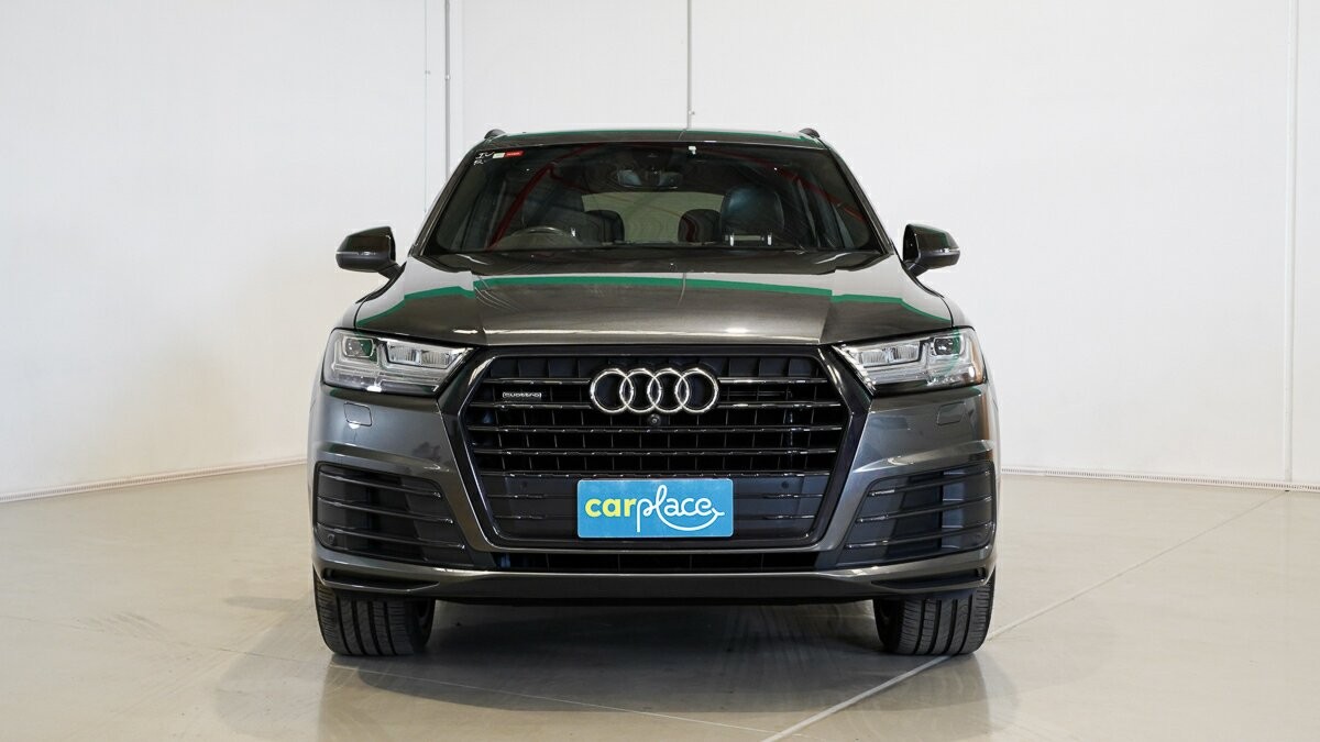 Audi Q7 image 2