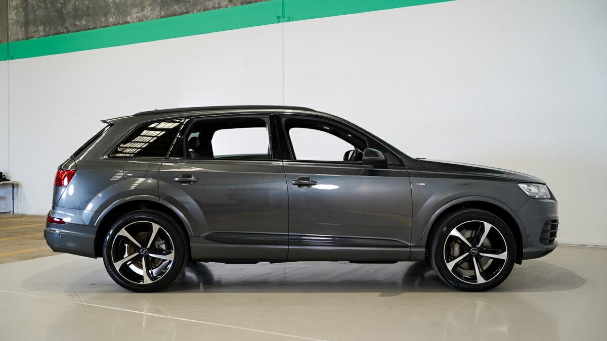 Audi Q7 image 3