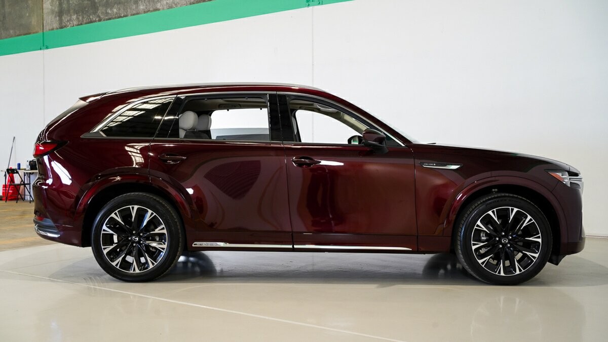 Mazda Cx-90 image 3