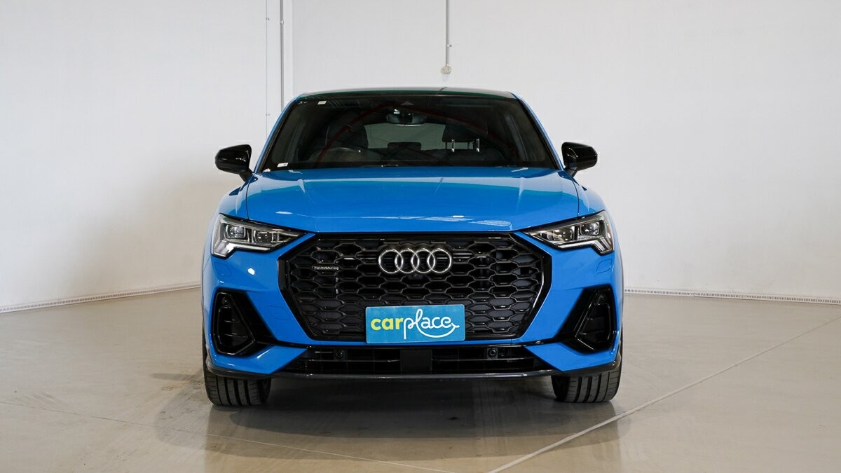 Audi Q3 image 2