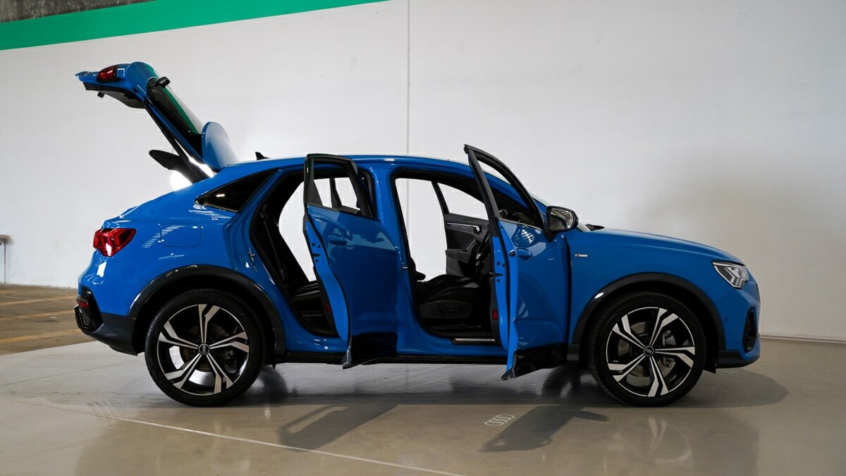 Audi Q3 image 4