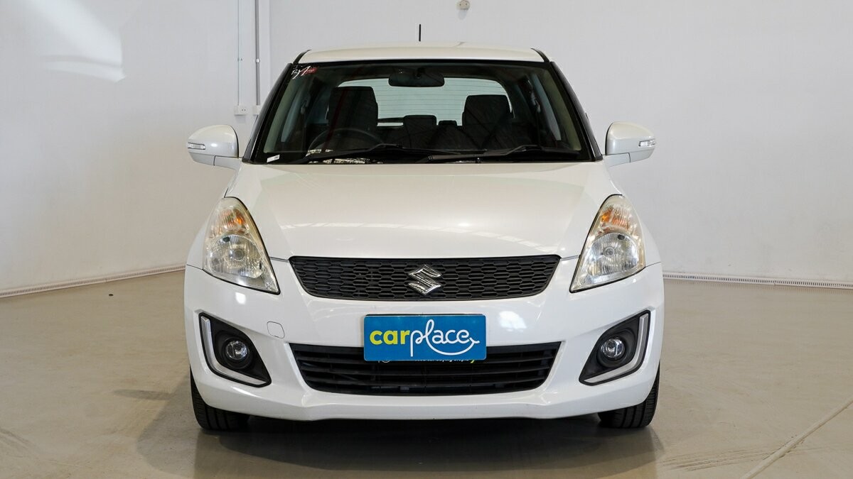 Suzuki Swift image 2