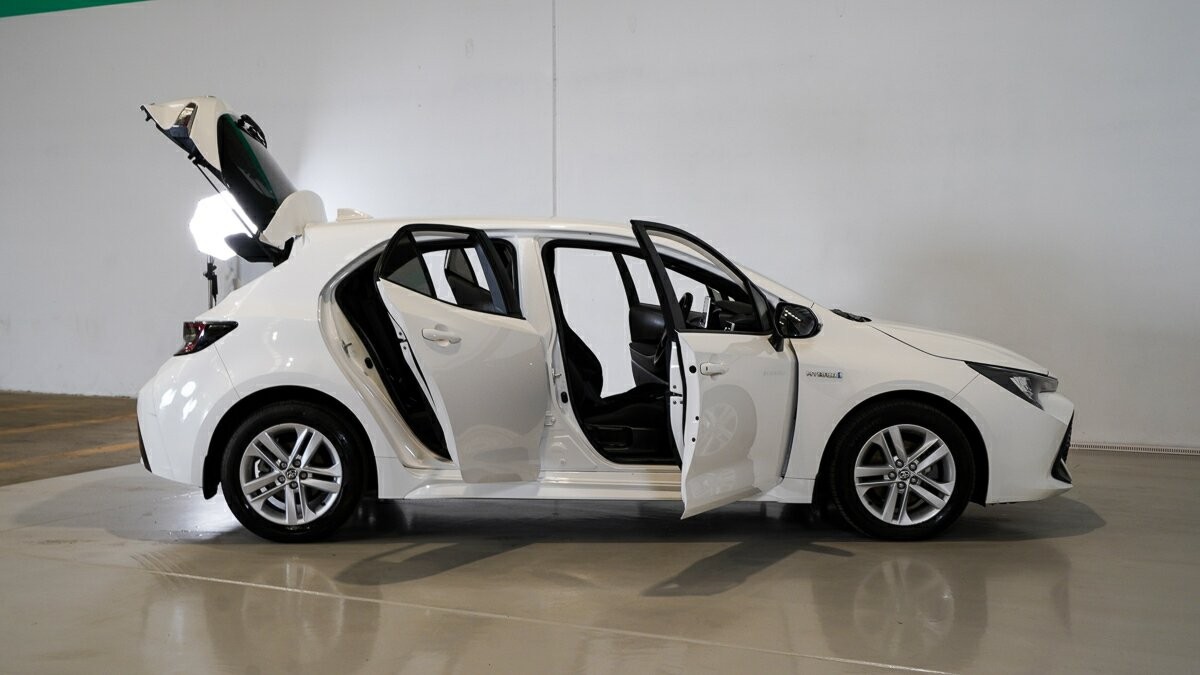 Toyota Corolla image 4