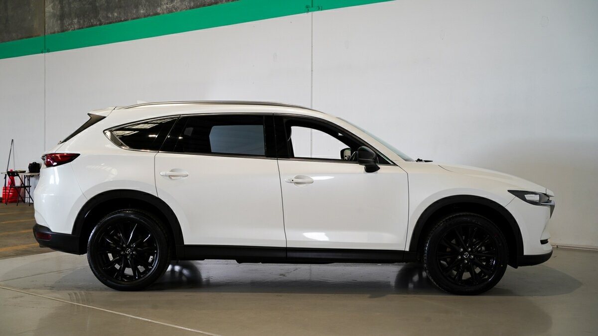 Mazda Cx-8 image 3