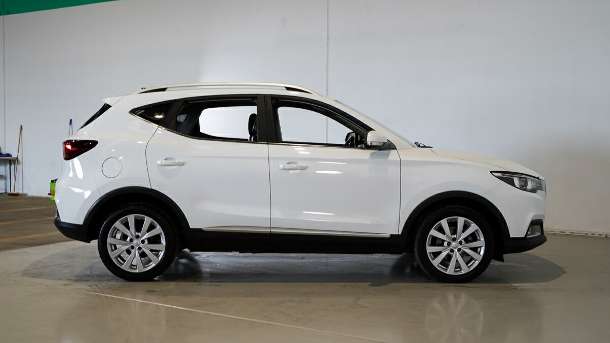 MG Zs image 3