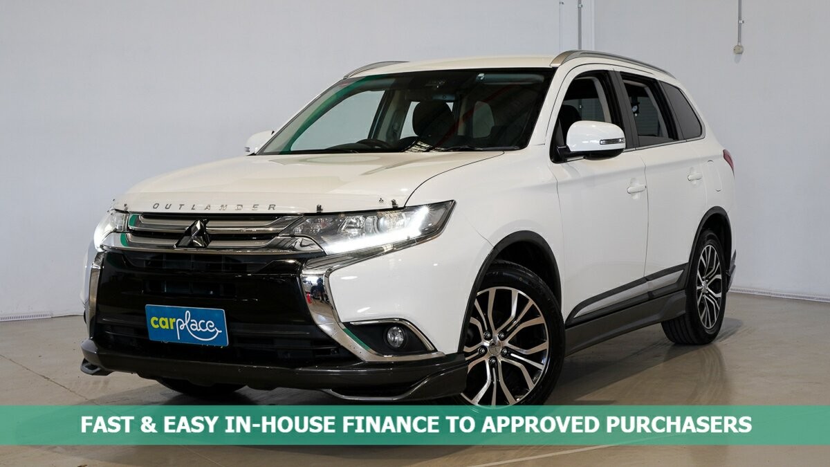 Mitsubishi Outlander image 1
