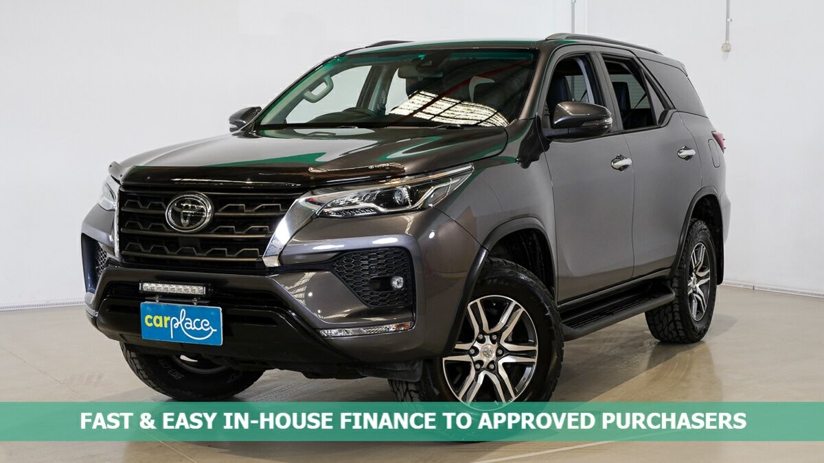 Toyota Fortuner image 1