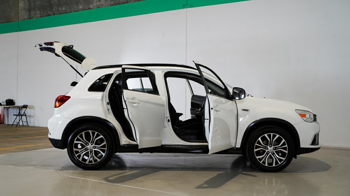 Mitsubishi Asx image 4