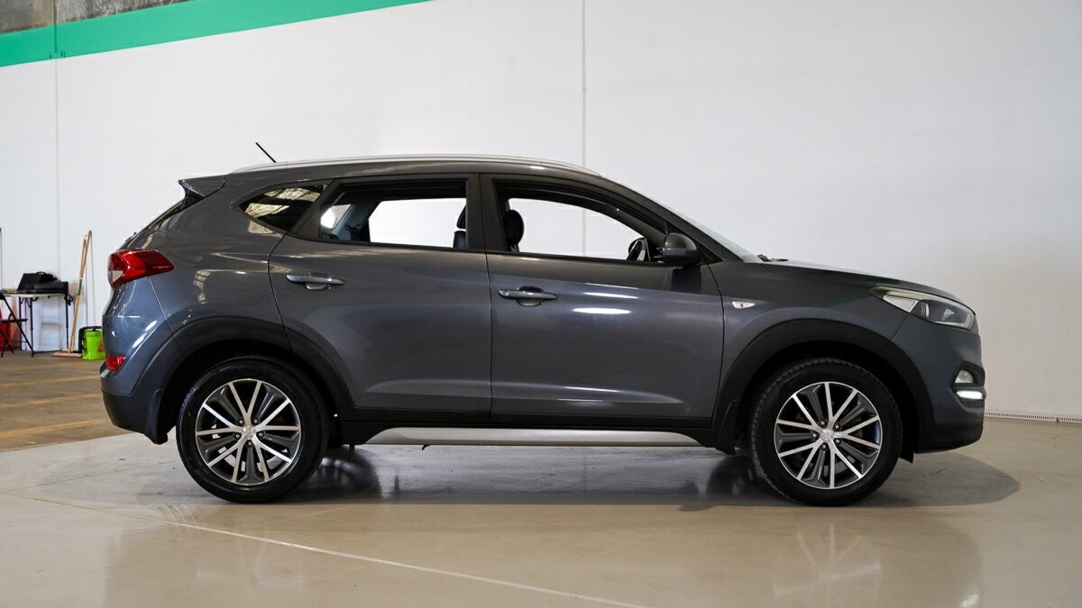 Hyundai Tucson image 3