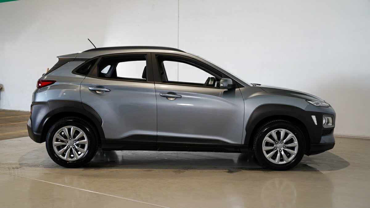 Hyundai Kona image 3