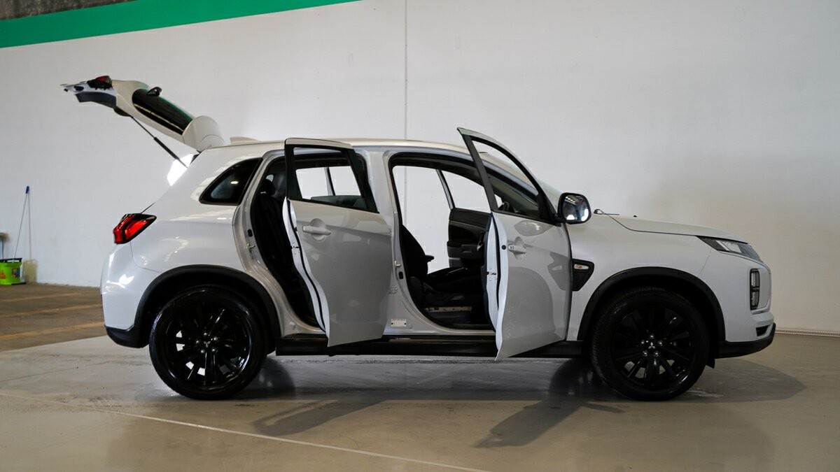 Mitsubishi Asx image 4