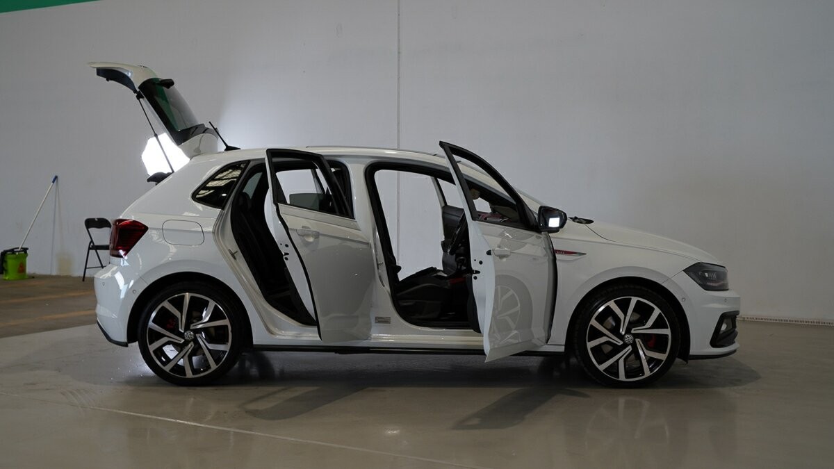 Volkswagen Polo image 4