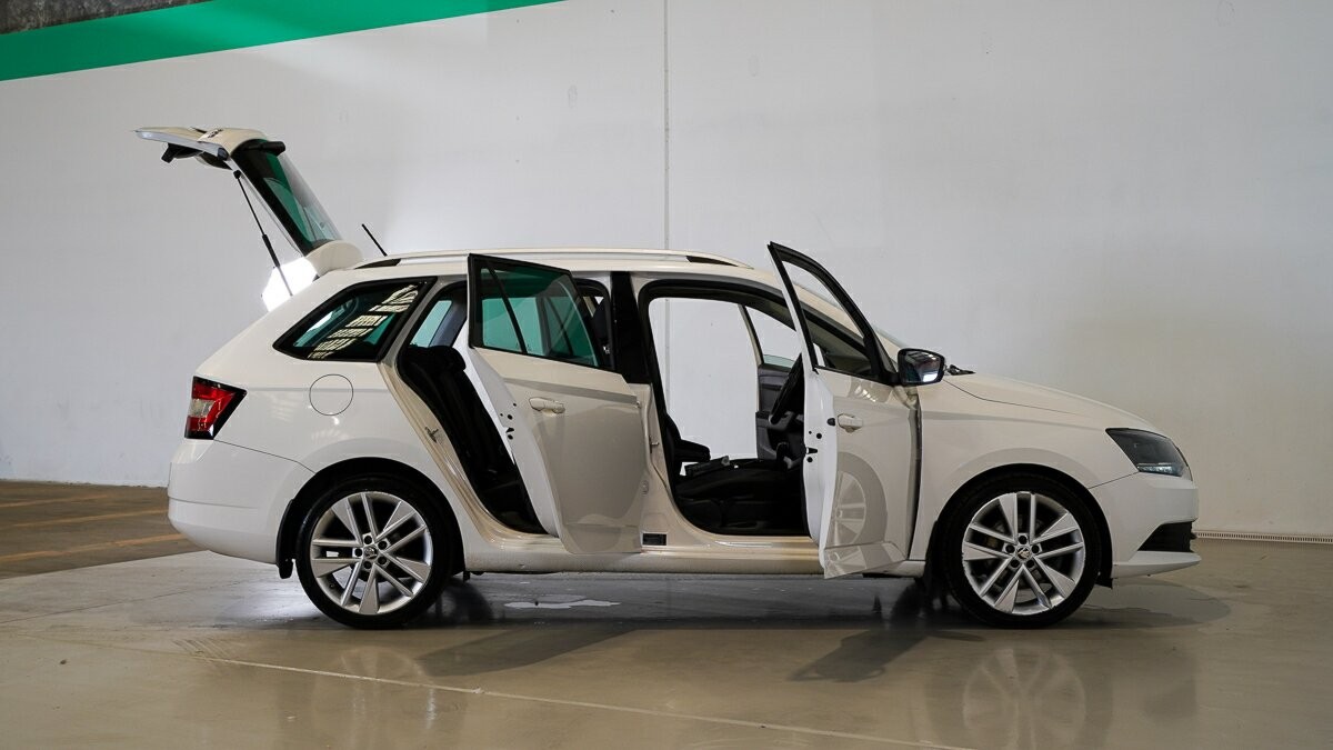 Skoda Fabia image 4