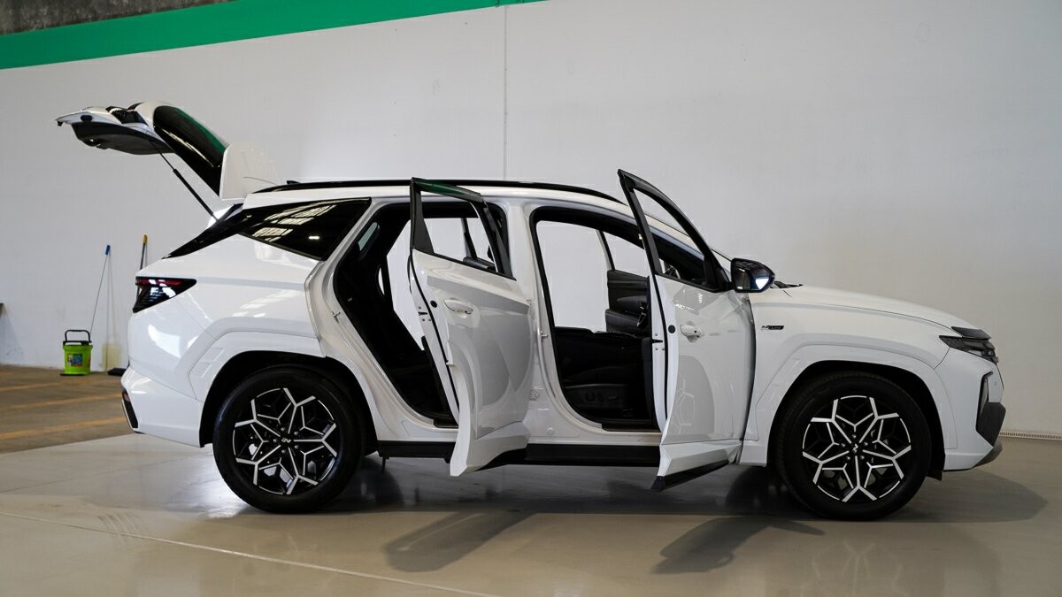 Hyundai Tucson image 4