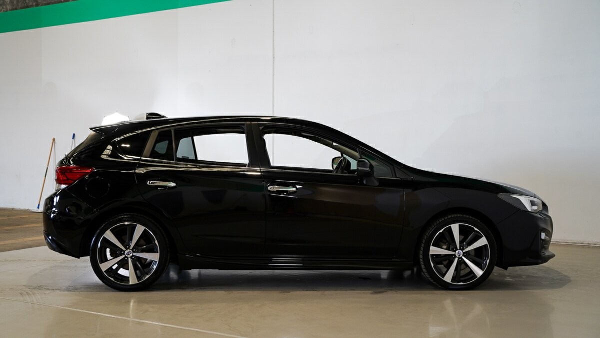 Subaru Impreza image 3