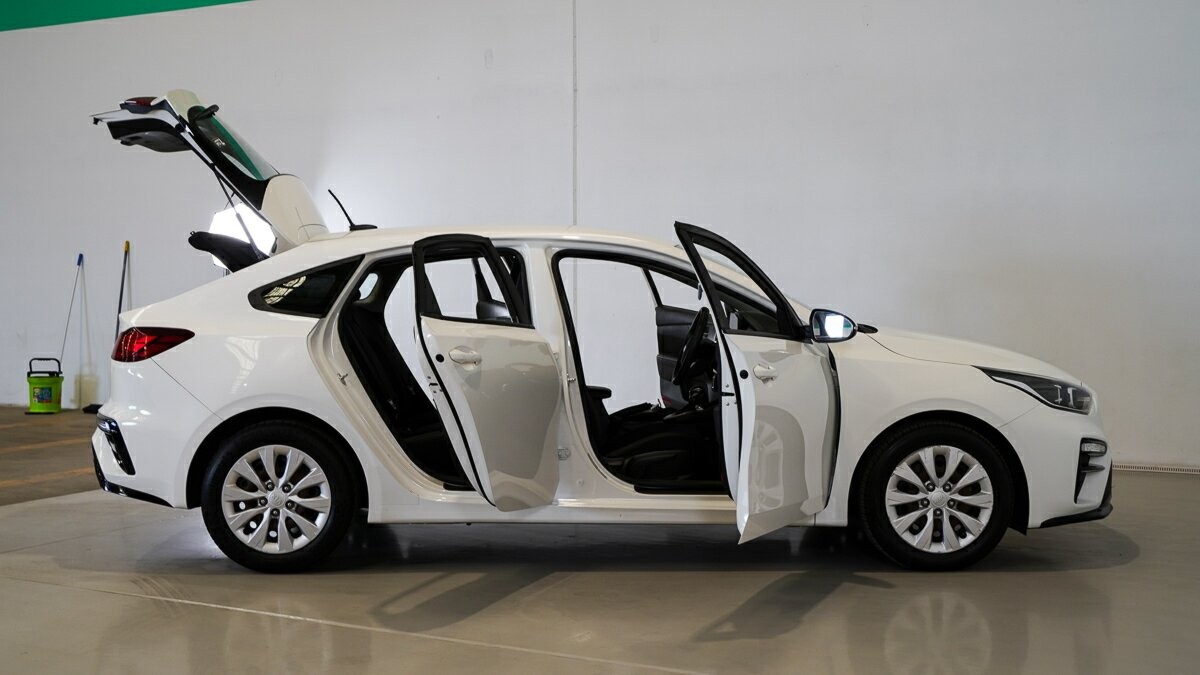 Kia Cerato image 4