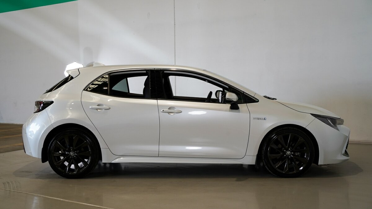 Toyota Corolla image 3