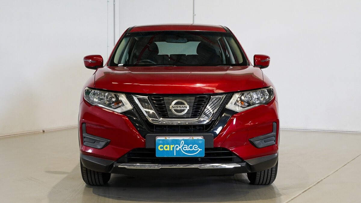 Nissan X-trail image 2