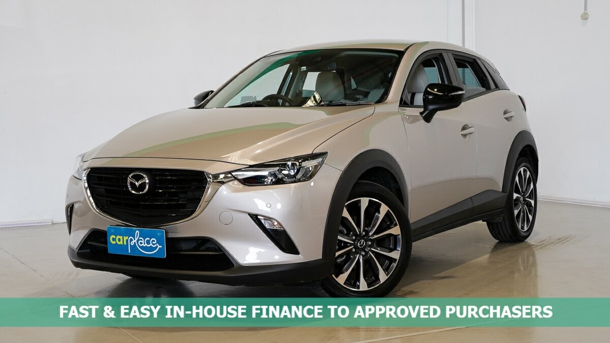 Mazda Cx-3 image 1