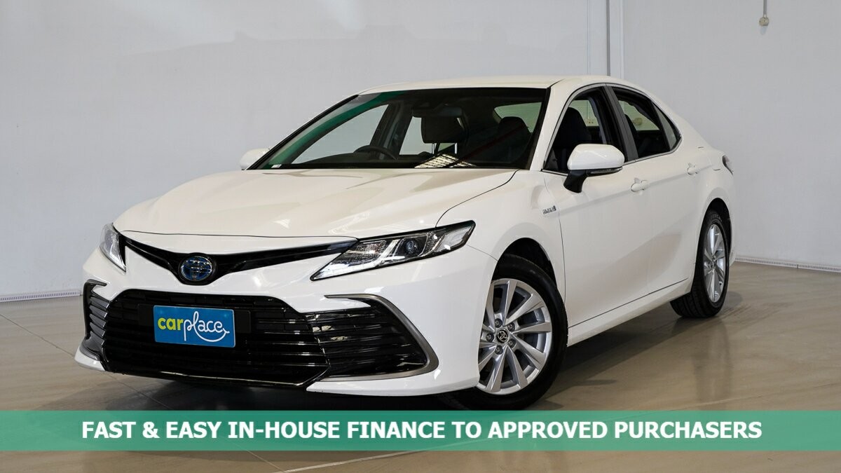 Toyota Camry image 1