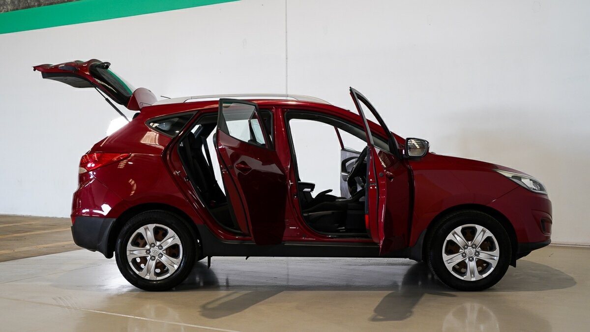 Hyundai Ix35 image 4