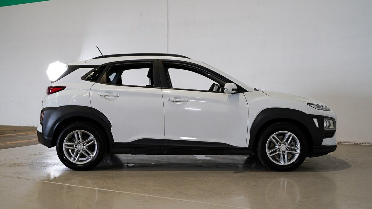 Hyundai Kona image 3