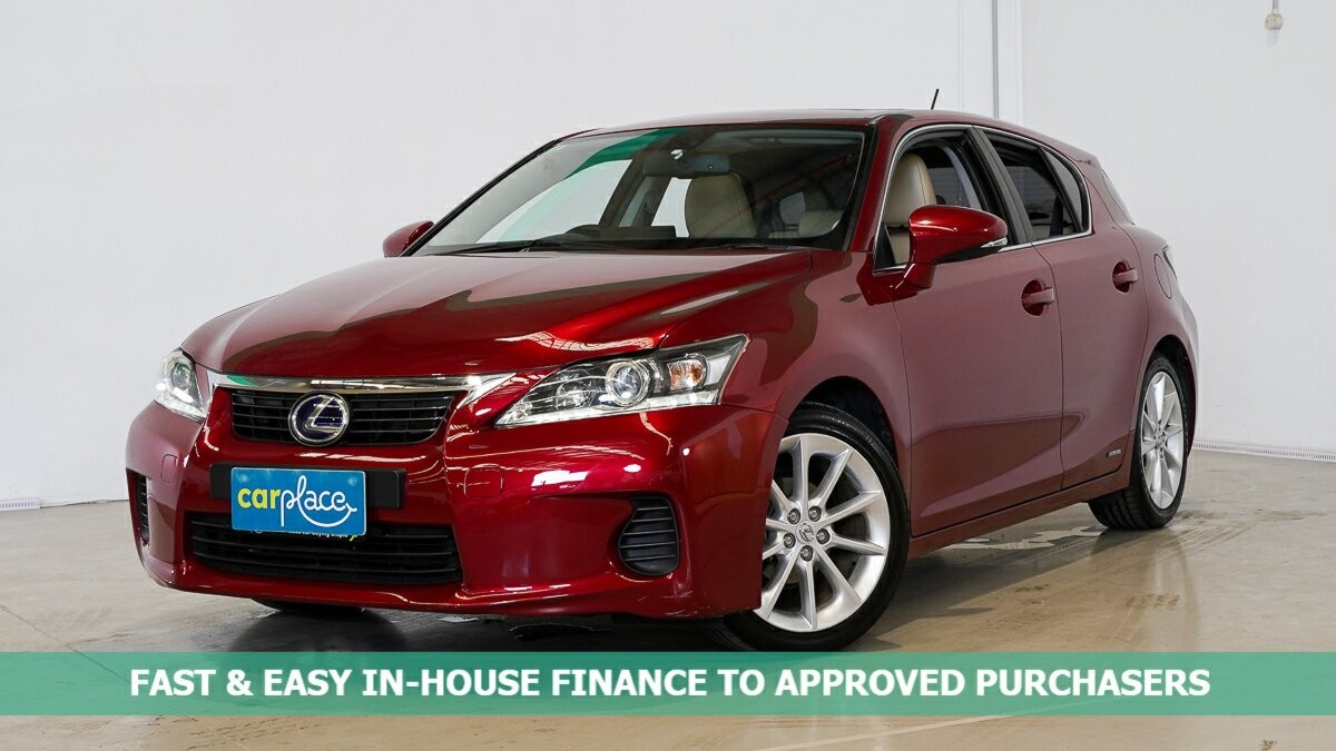 Lexus Ct image 1