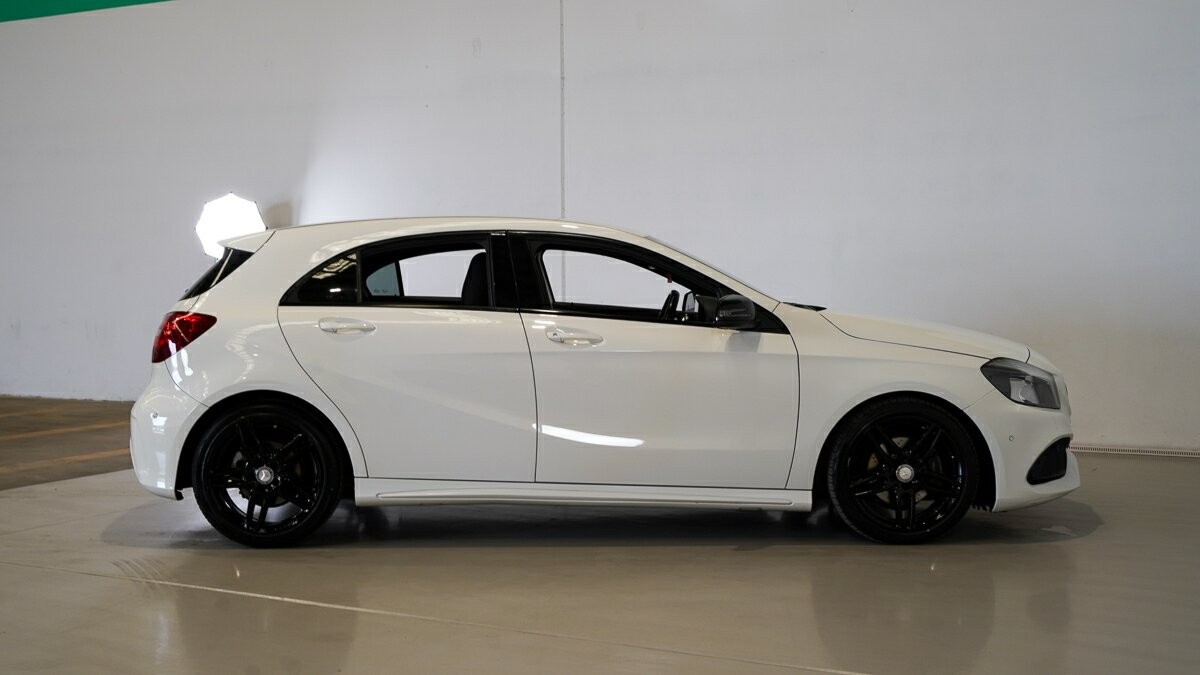 Mercedes Benz A-class image 3