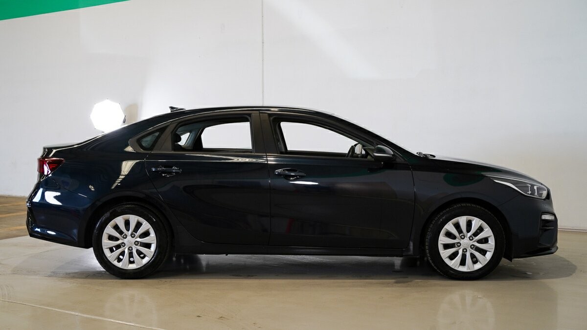 Kia Cerato image 3