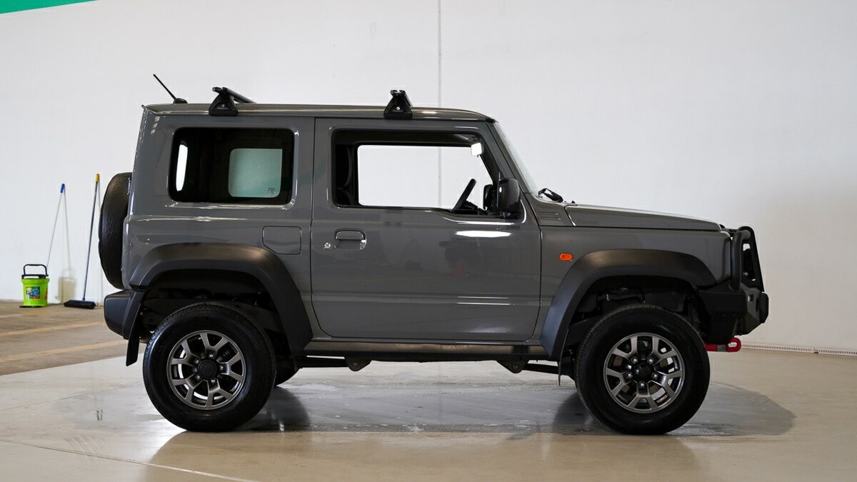 Suzuki Jimny image 3