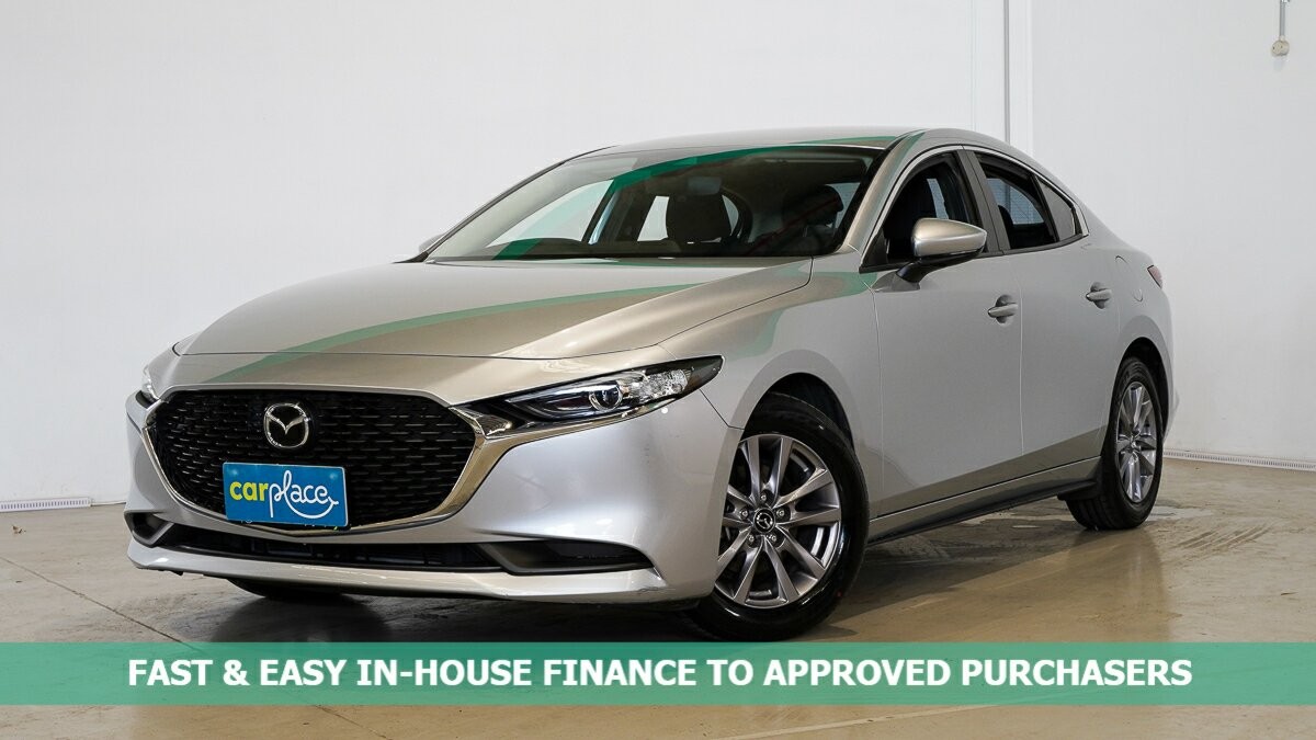 Mazda 3 image 1