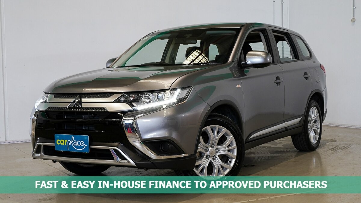 Mitsubishi Outlander image 1