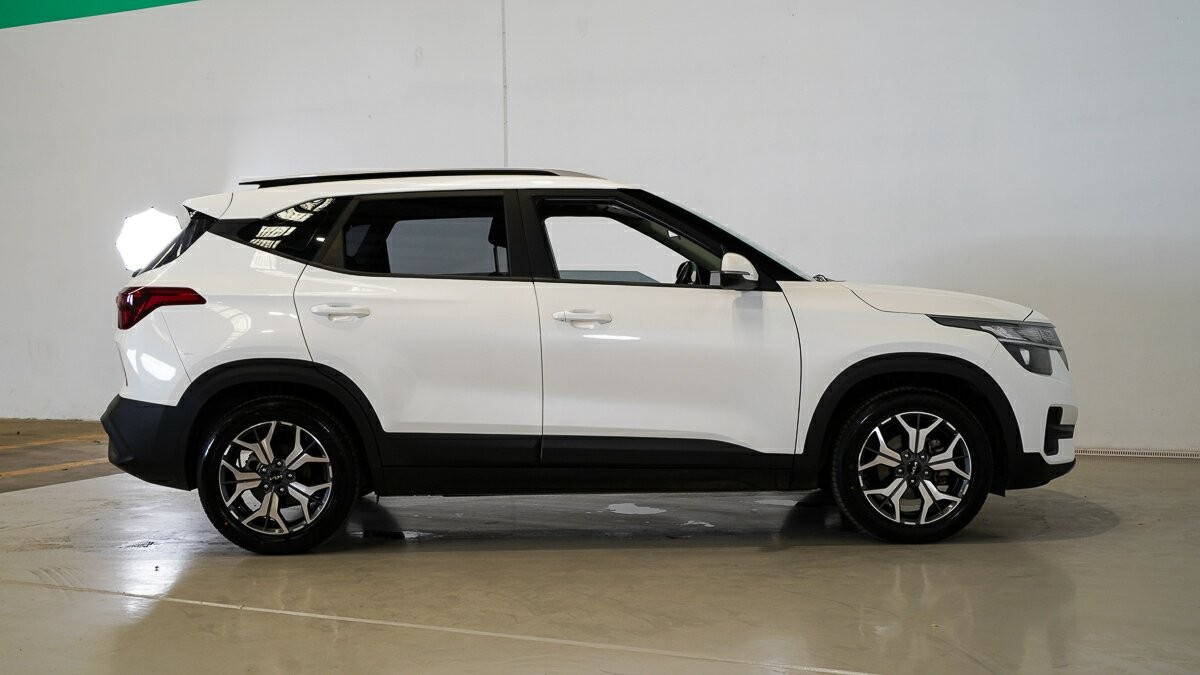 Kia Seltos image 3