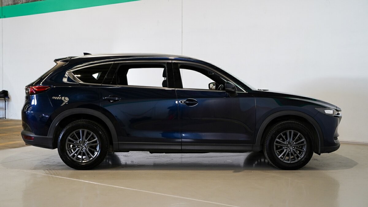 Mazda Cx-8 image 3