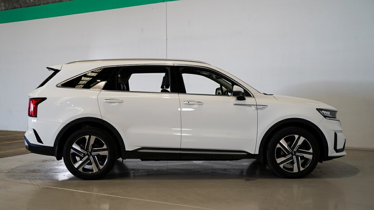 Kia Sorento image 3