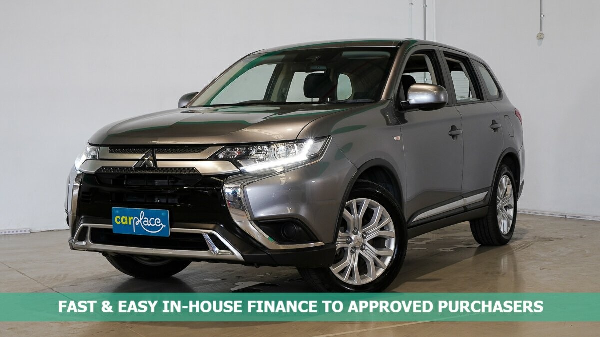 Mitsubishi Outlander image 1