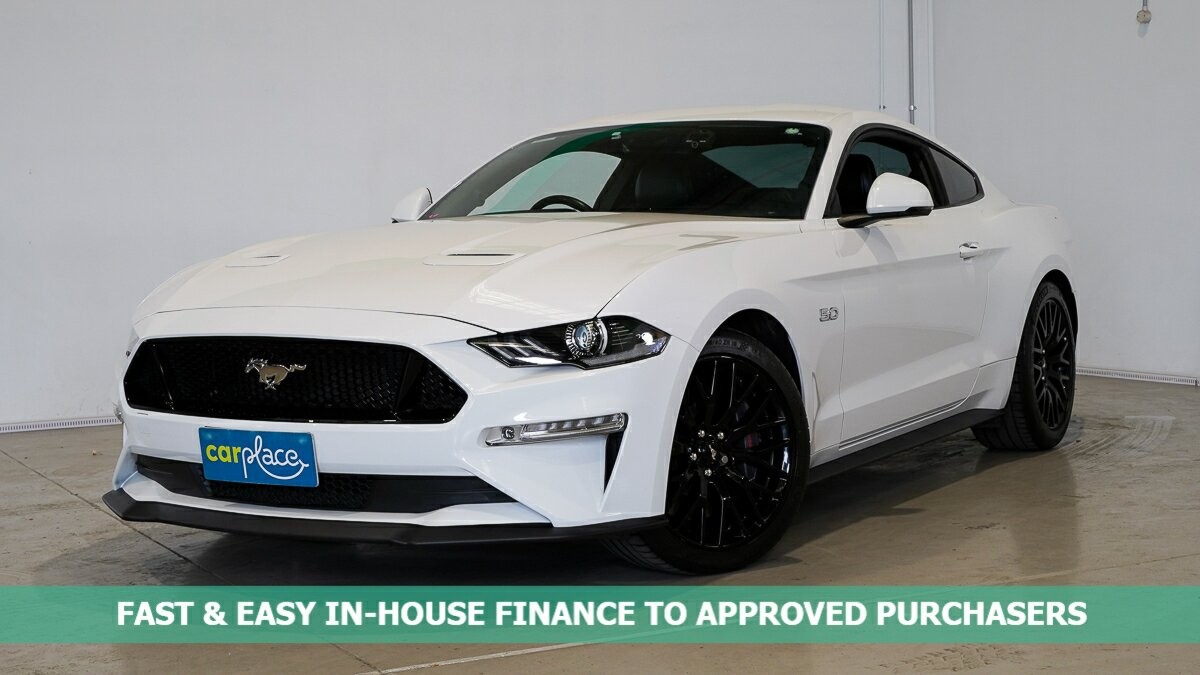 Ford Mustang image 1