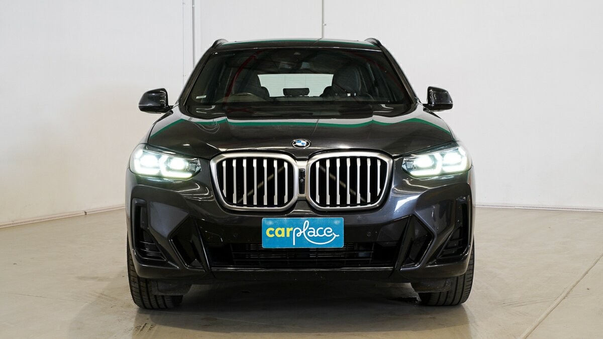 BMW X3 image 2