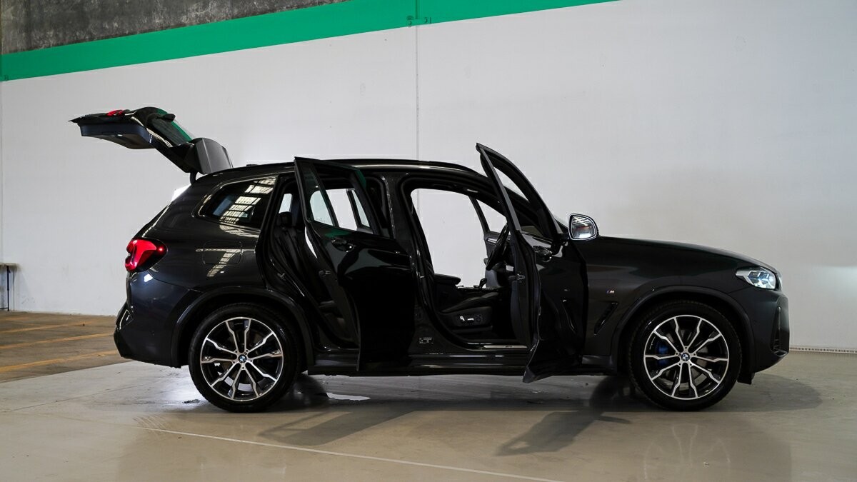 BMW X3 image 4