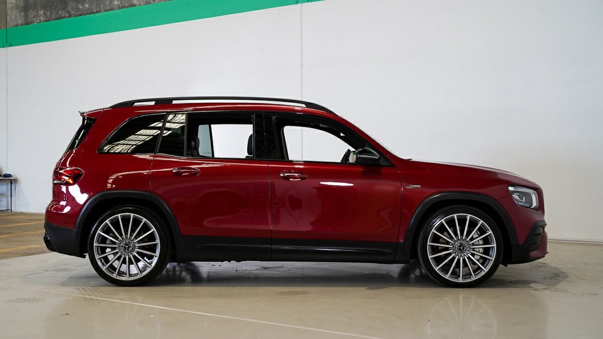 Mercedes Benz Glb-class image 3